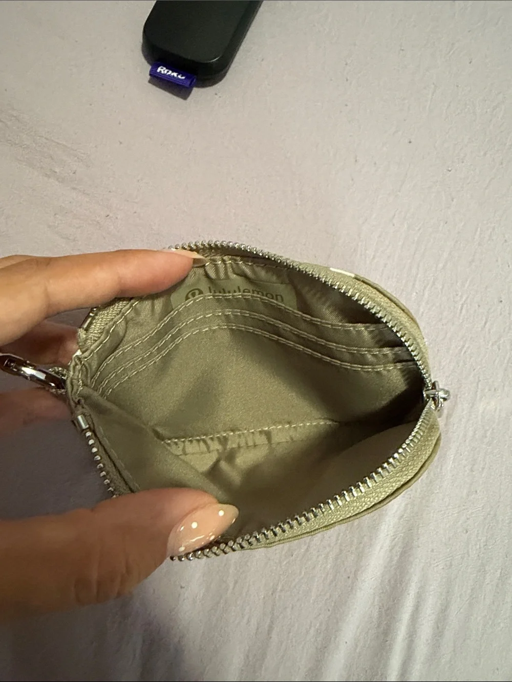 Lululemon khaki Dot clippable card holder